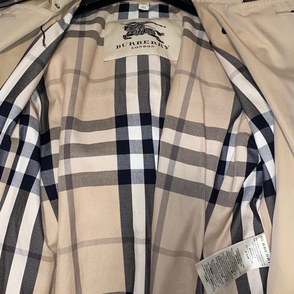 Burberry trench coach with leather details - Picture 7 of 12